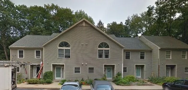 31 village falls way, merrimack.jpg