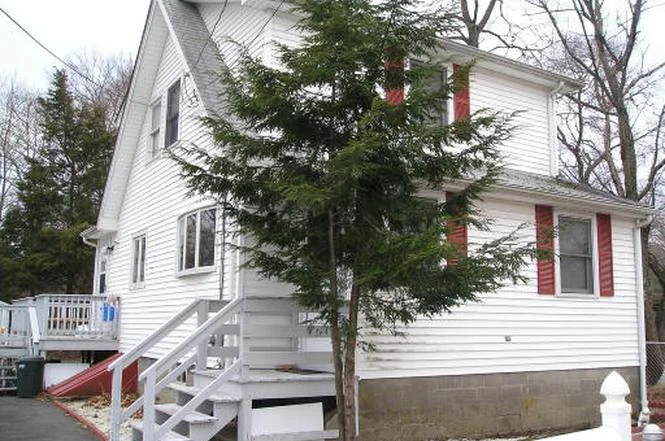 30 royal st, randolph.jpg