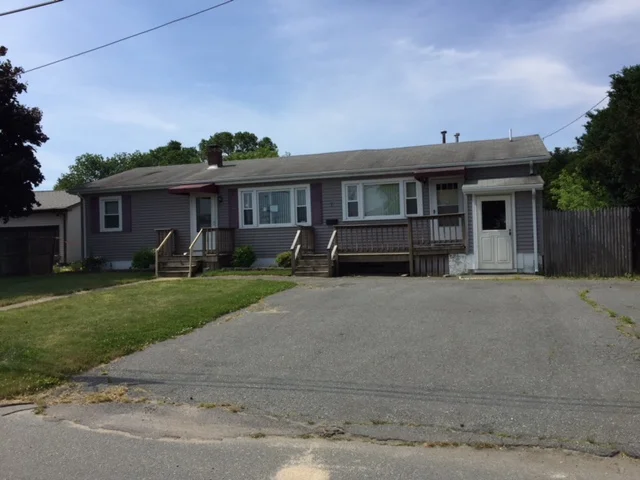 7 center st, dartmouth.JPG