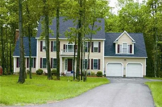 51 sandpiper dr, dover.jpg