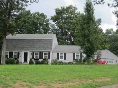 55 cedar rd, longmeadow.jpg