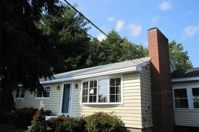 1787 lakeview ave, dracut.jpg