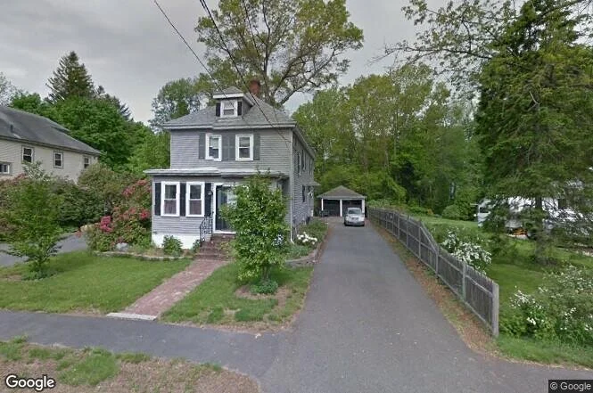 8 rice st, middleboro.jpg