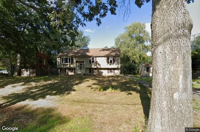 287 cumberland ave, north attleboro.jpg