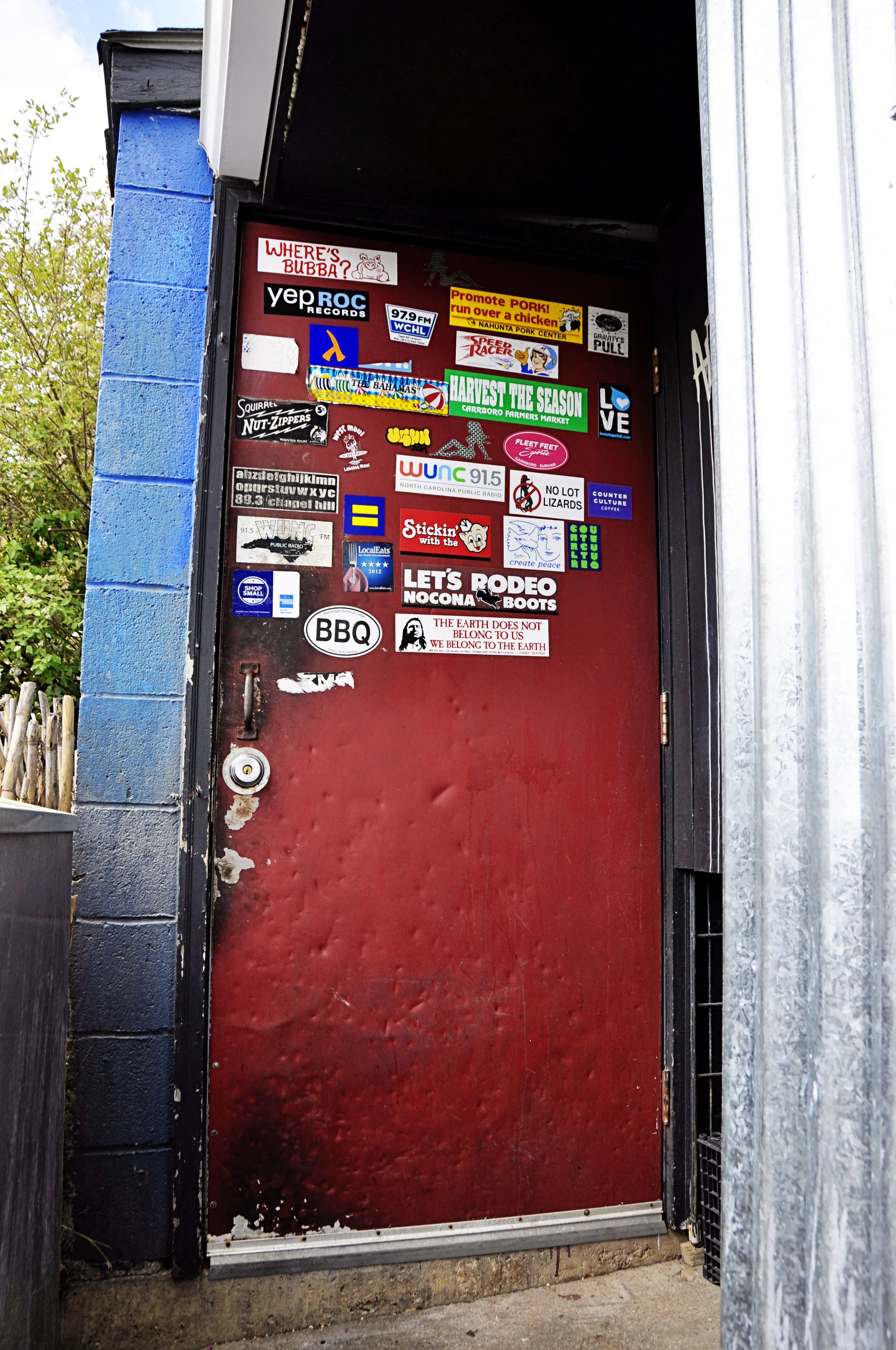 Crooks-sign3.jpg