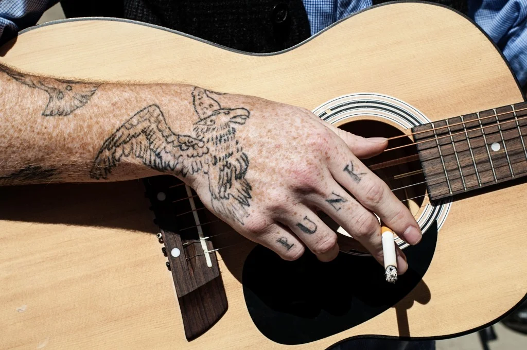 Elija-guitar-1024x680.jpg