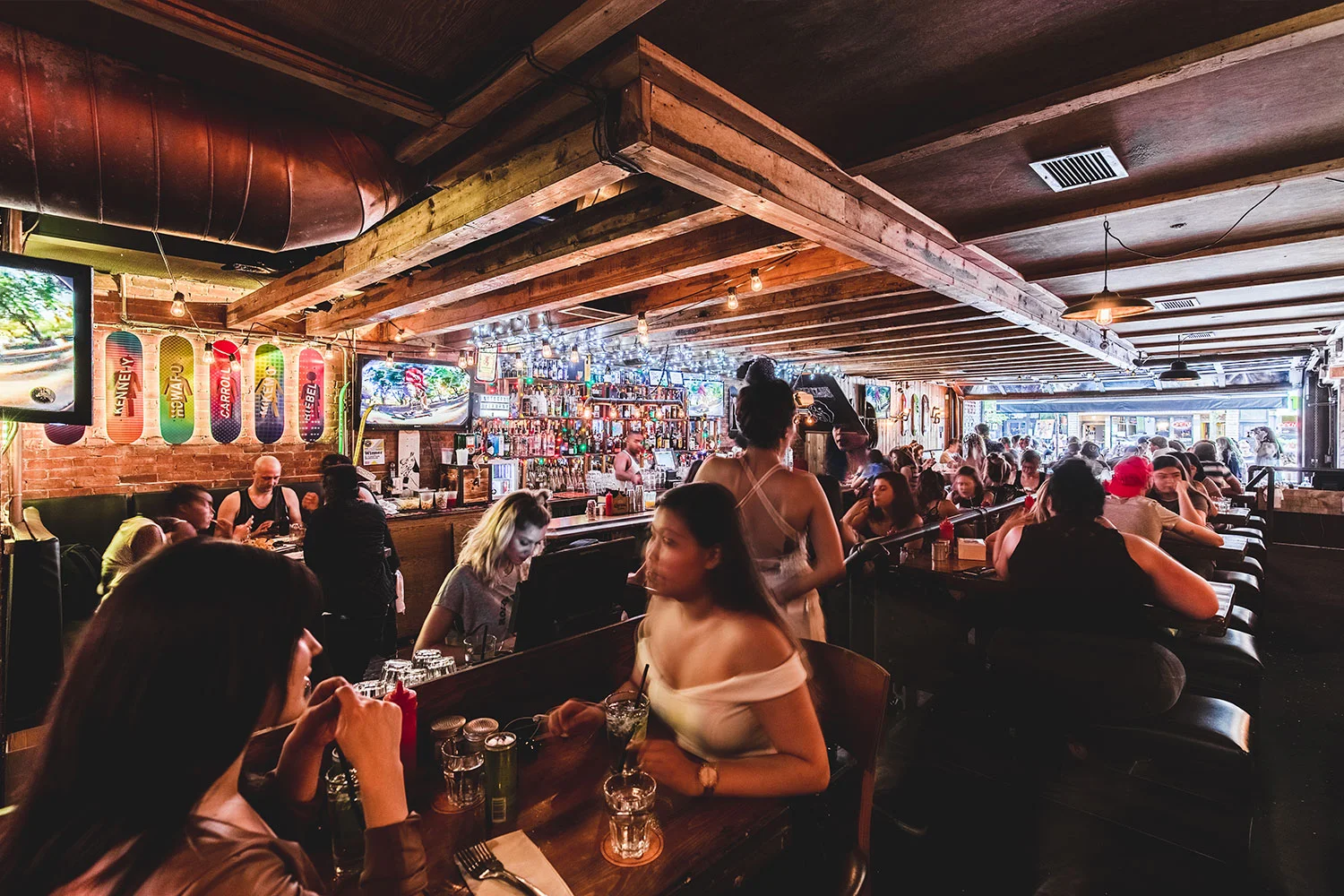 El Furniture Warehouse Bloor St. — The Warehouse Group