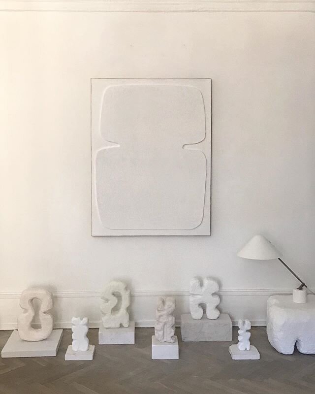 A LITTLE SETTING OF MY SCULPTURES AND MY FAVORITE LAMP. DESIGNED BY FAMILY MEMBER J&Oslash;RGEN GAMMELGAARD.