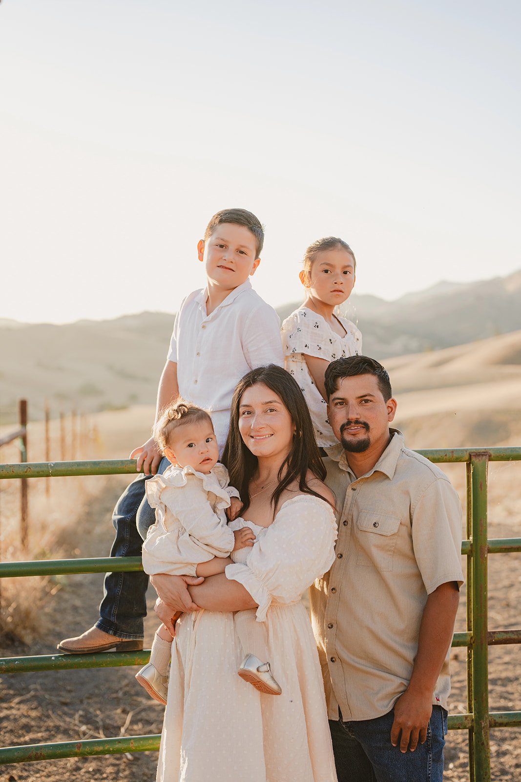 NEFTALI FAMILY JUL 2023-142.jpg