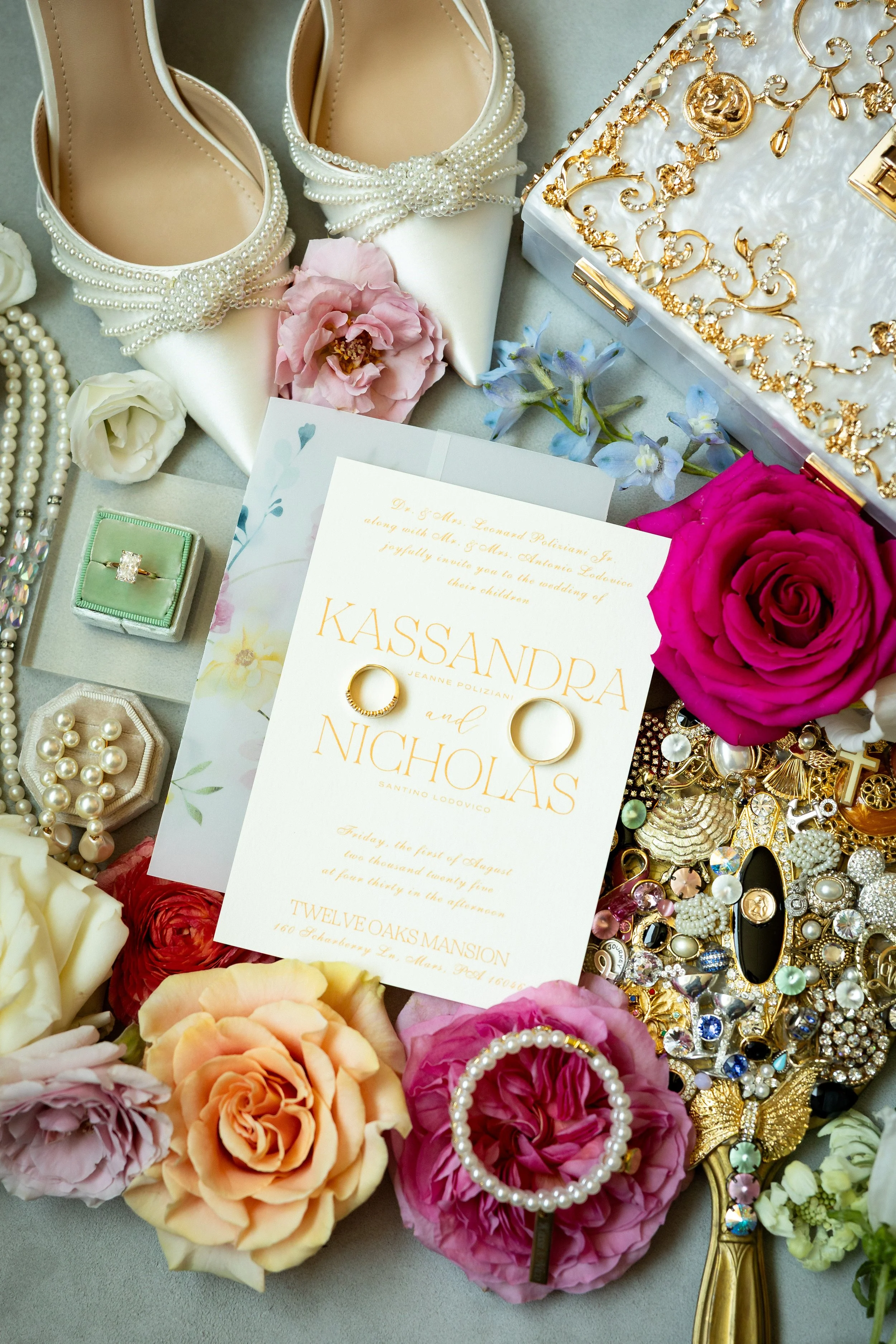 Twelve Oaks Mansion Wedding Pictures-1.jpg