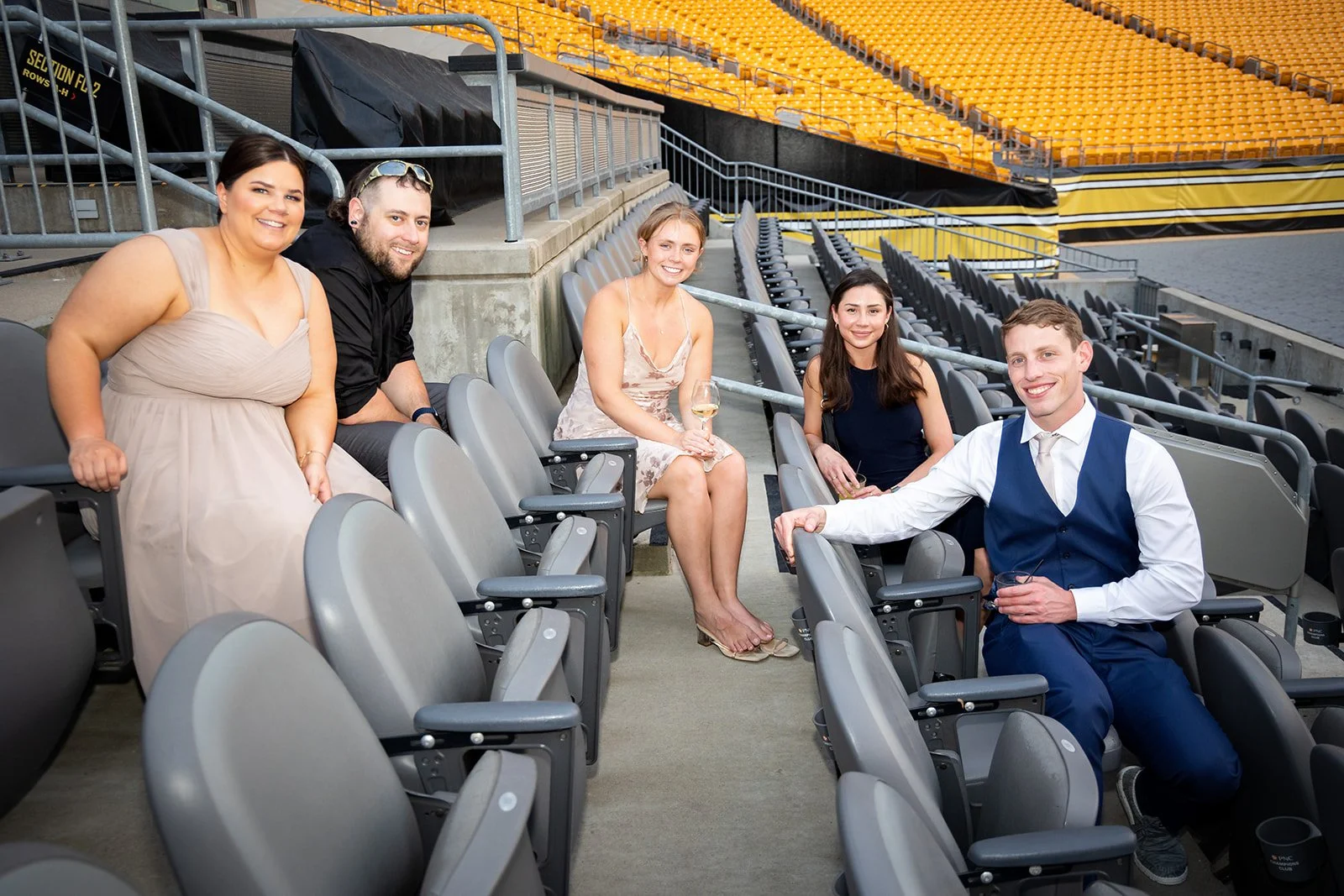 Acrisure+Stadium+Heinz+Field+Wedding+Photography+Adam+Michaels+Photography+Pittsburgh+Wedding+Photography-91.jpg
