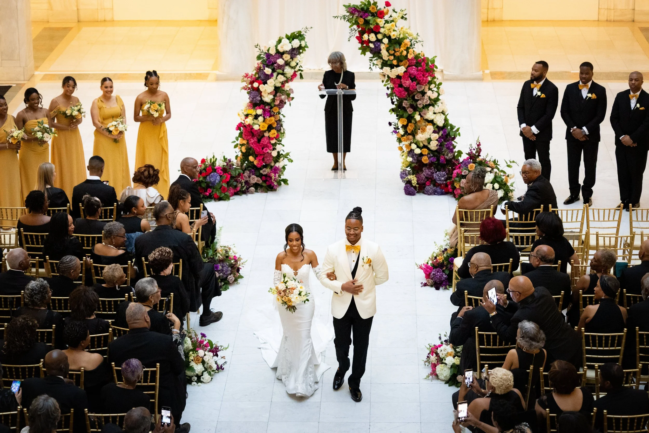 Hall of Sculpture Ceremony Wedding Pictures-74.jpg