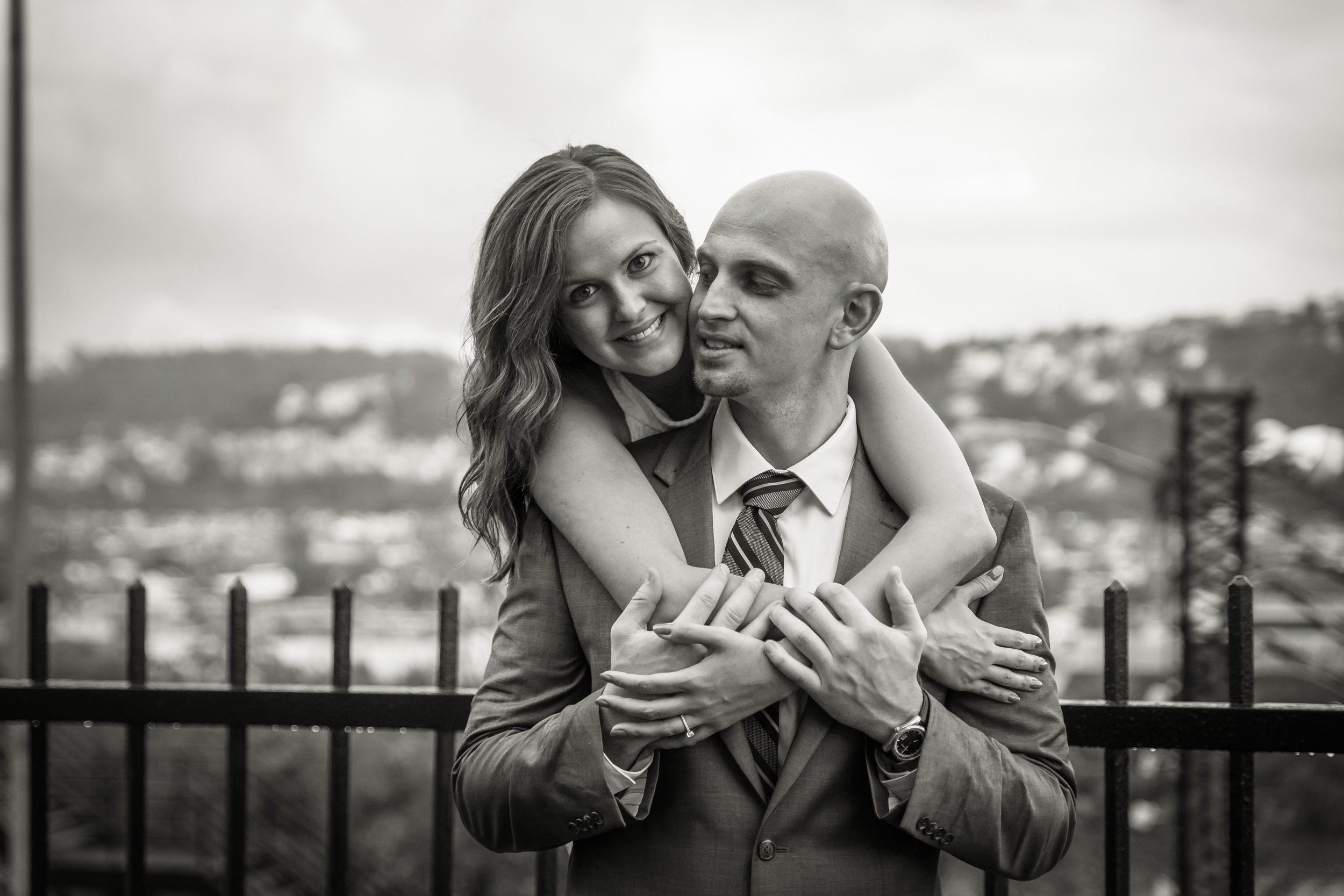 Best Pittsburgh Engagement Picture Photographer-18.jpg
