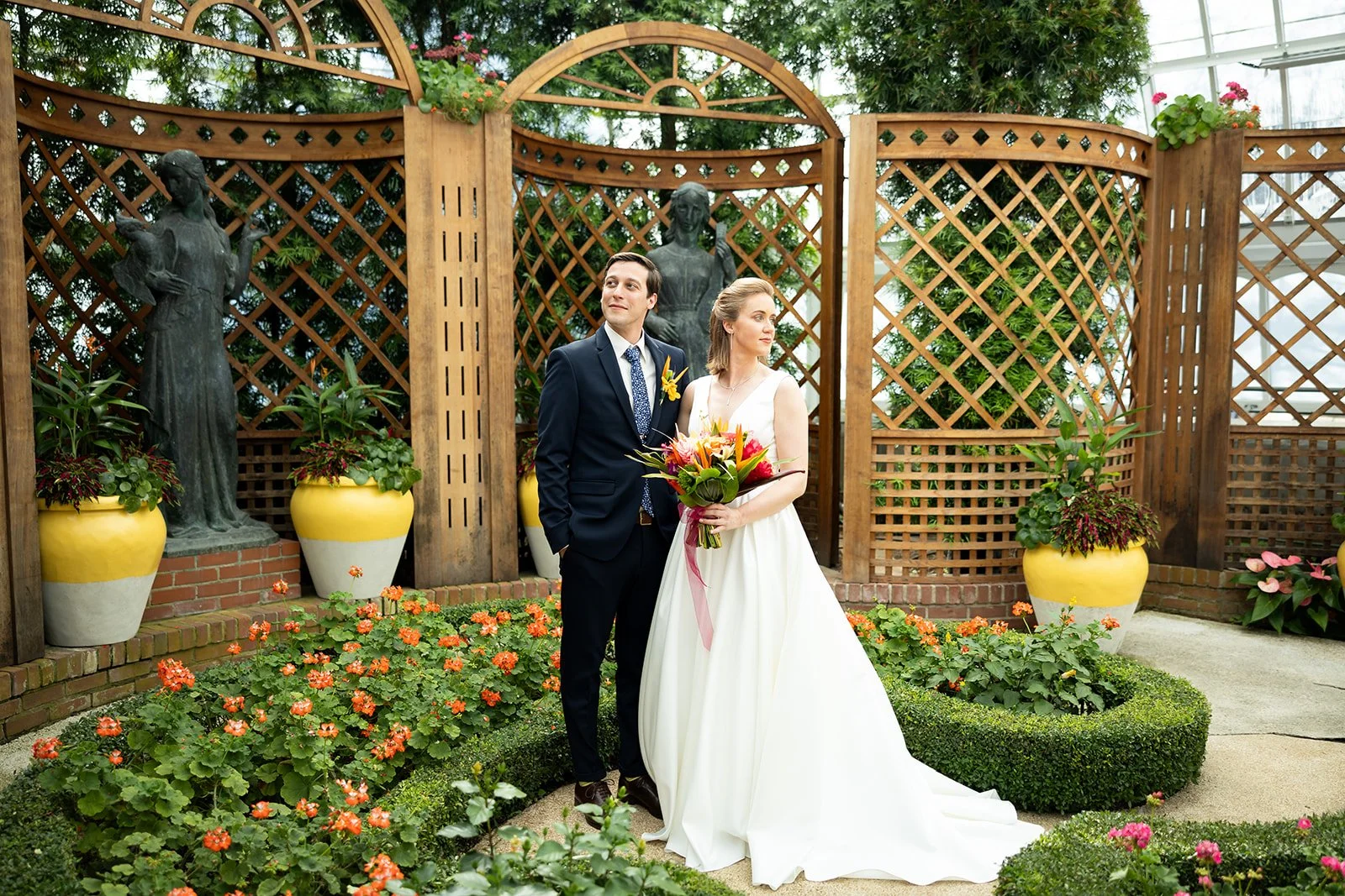 Phipps+Conservatory+Broderie+Room+Pittsburgh+Wedding+Elopement+Photography+Adam+Michaels+Photography-18.jpg