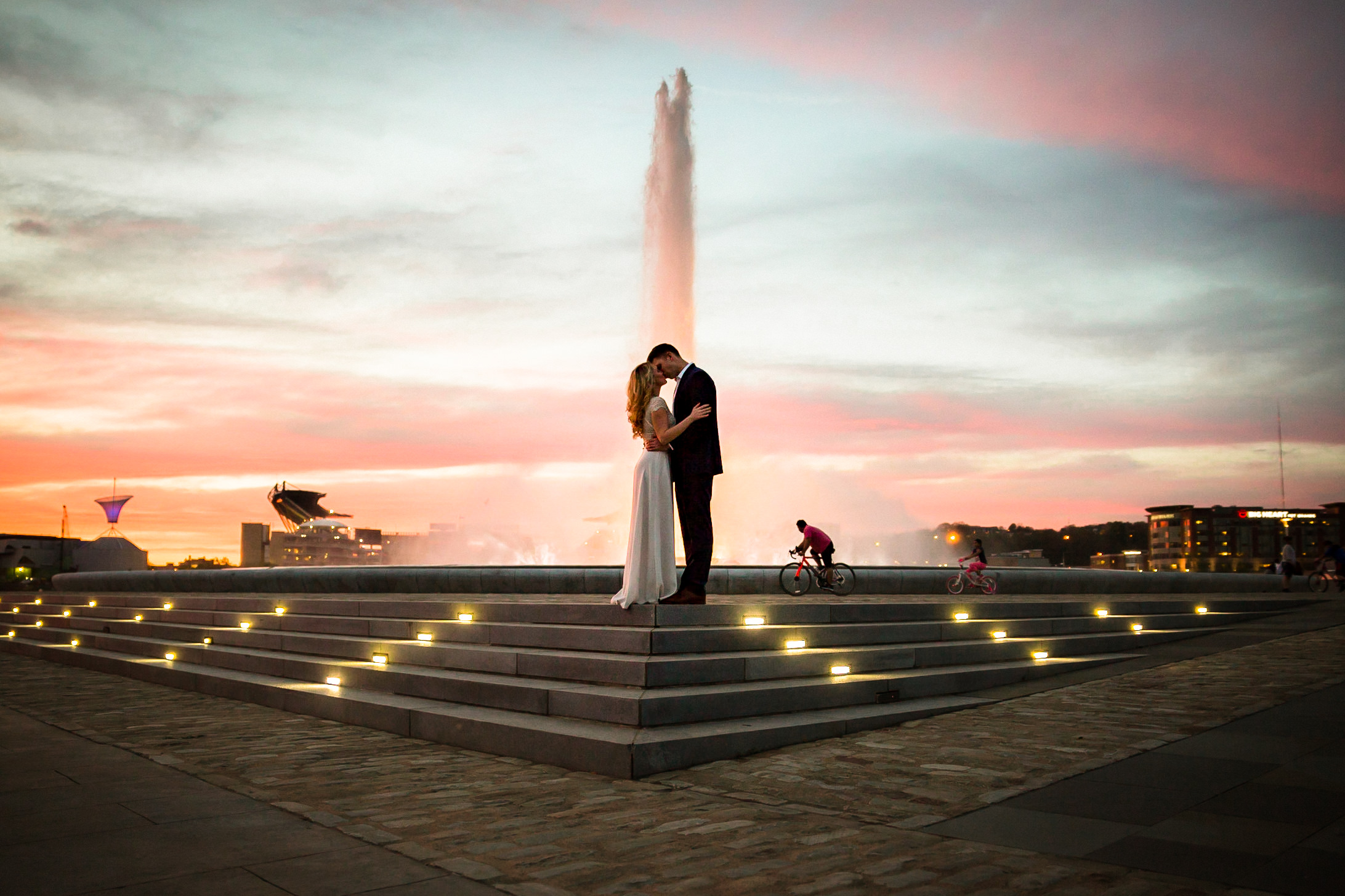 Pittsburgh Engagement Pictures-2.jpg