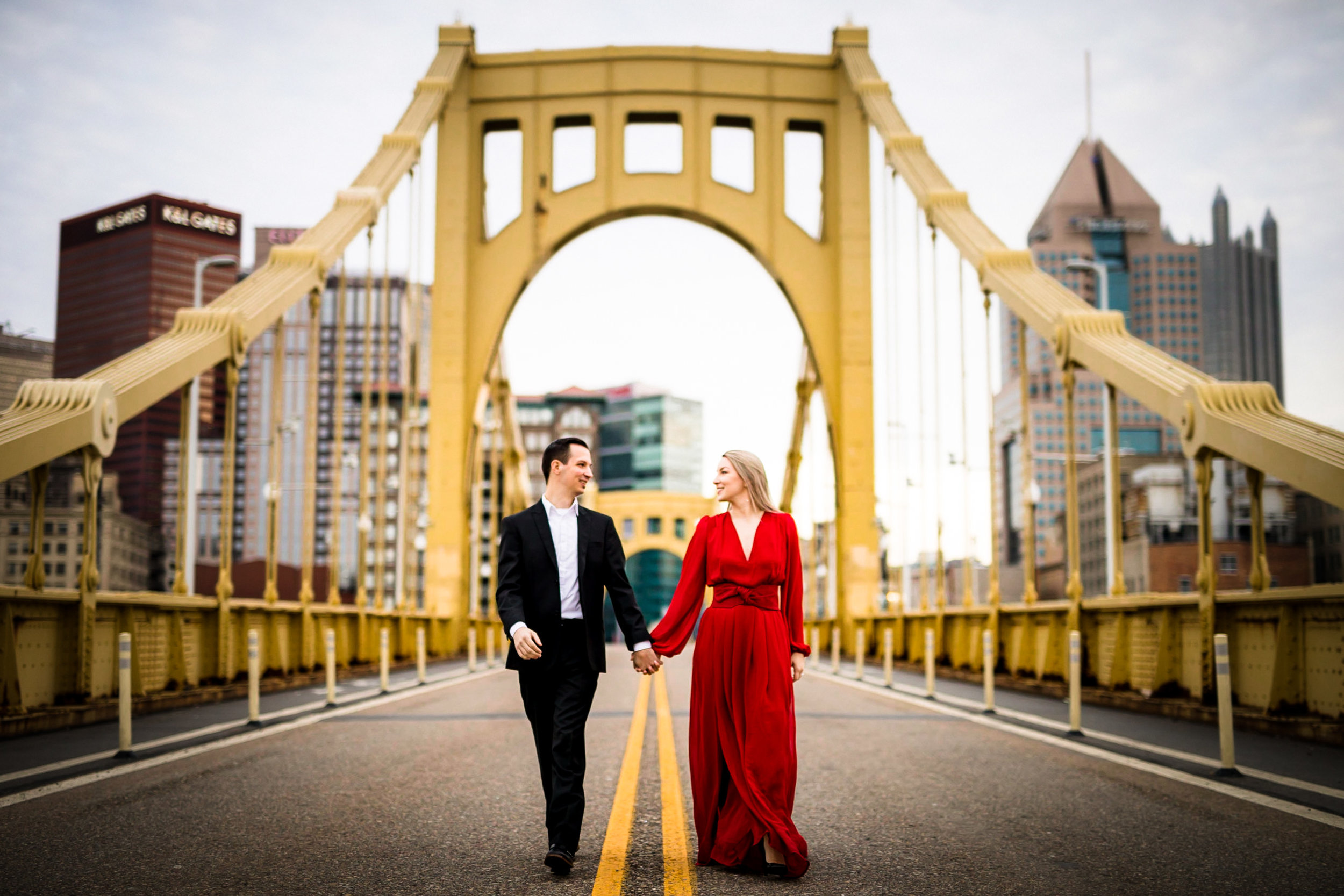 Pittsburgh Engagement Pictures Clemente Bridge-1.jpg