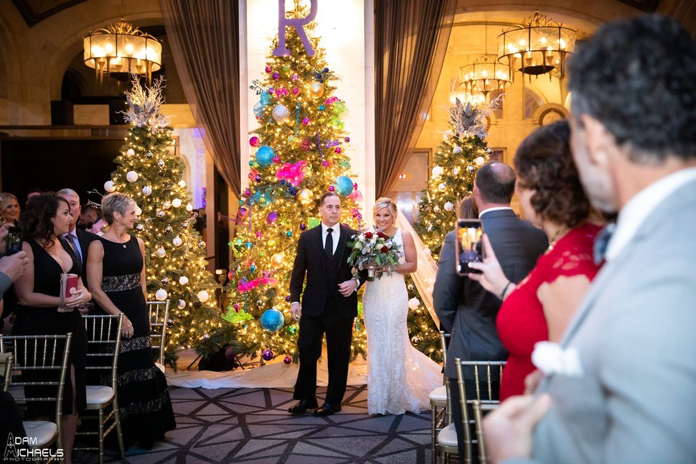 Pittsburgh Renaissance Hotel Wedding Ceremony Pictures_2916.jpg