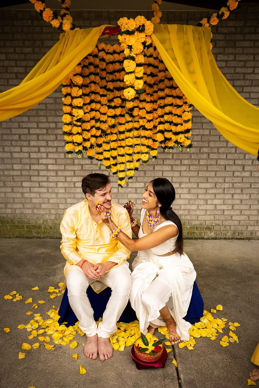 Haldi+South+Asian+Indian+Wedding+Ceremony+Adam+Michaels+Photography+Pittsburgh+Wedding+Photography-4.jpg