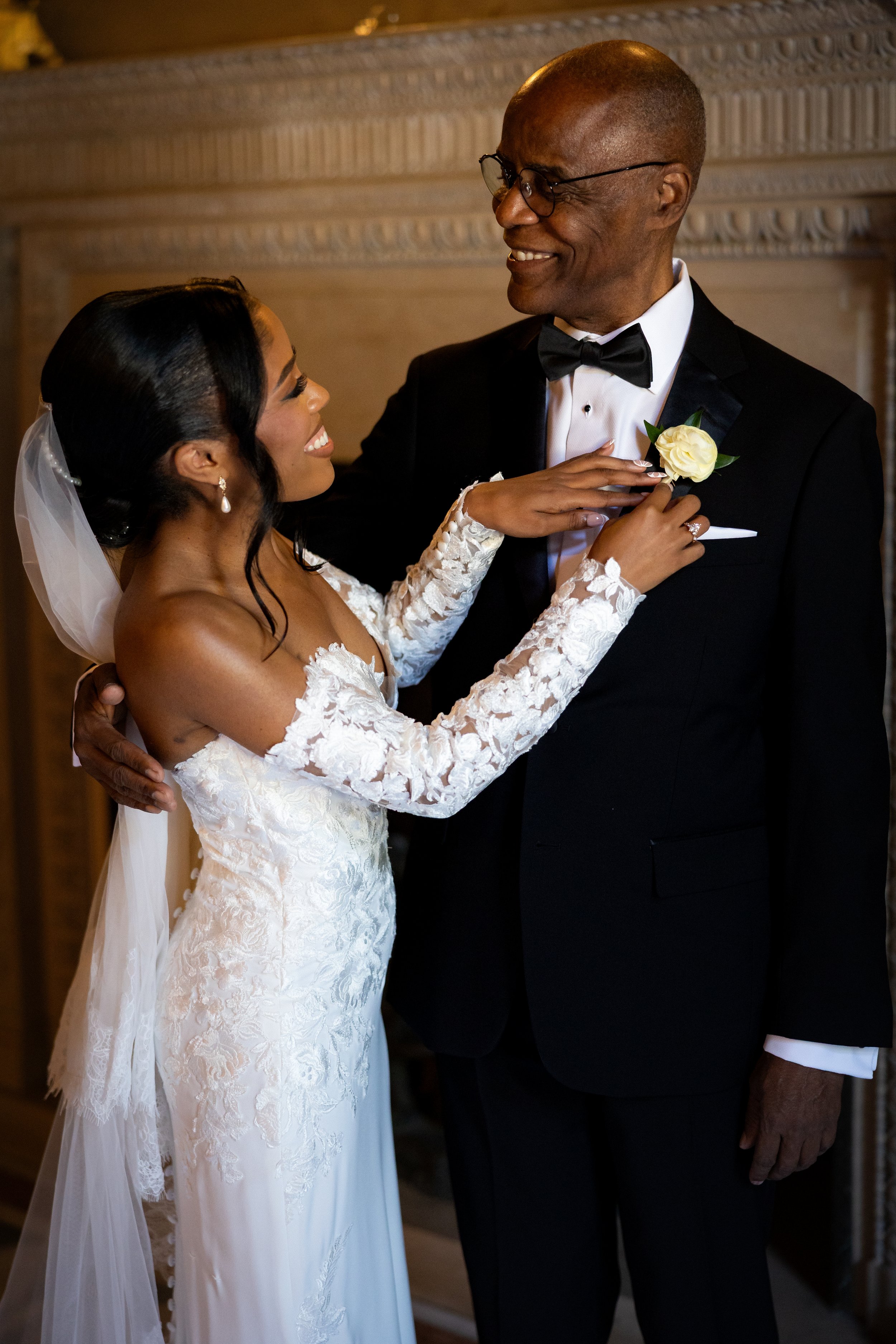 Carnegie Museum Wedding Pictures-20.jpg