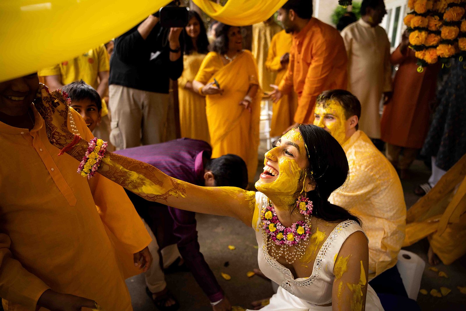 Haldi+South+Asian+Indian+Wedding+Ceremony+Adam+Michaels+Photography+Pittsburgh+Wedding+Photography-15.jpg
