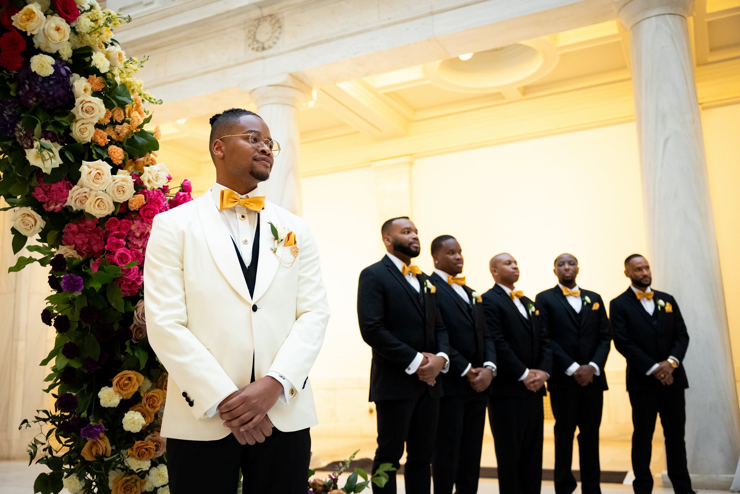 Hall of Sculpture Ceremony Wedding Pictures-60.jpg