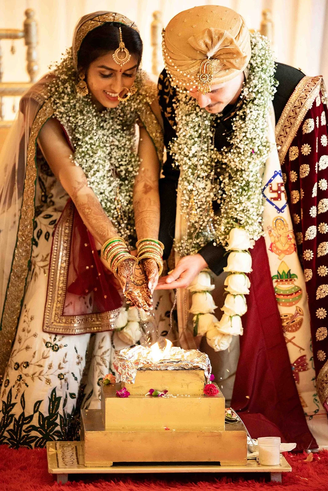South+Asian+Indian+Wedding+Ceremony+Varmal+Saptapadi+Jaimala+Adam+Michaels+Photography+Pittsburgh+Wedding+Photography-86.jpg