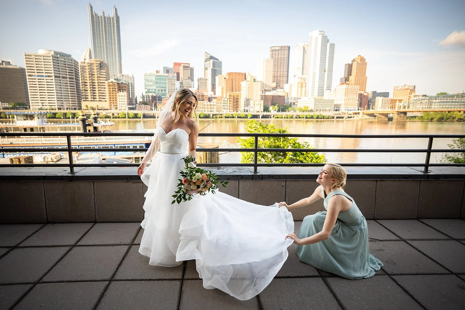 Sheraton+Station+Square+Adam+Michaels+Photography+Pittsburgh+Wedding+Photography-77.jpg