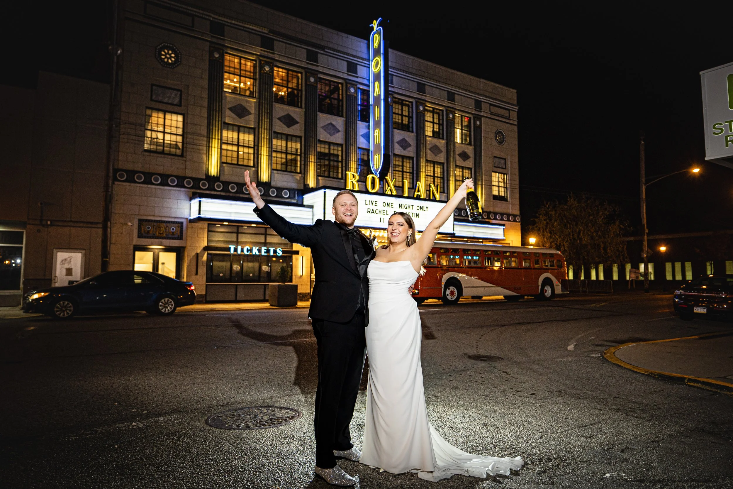 The+Roxian+Theater+Adam+Michaels+Photography+Pittsburgh+Wedding+Photography-91.jpg