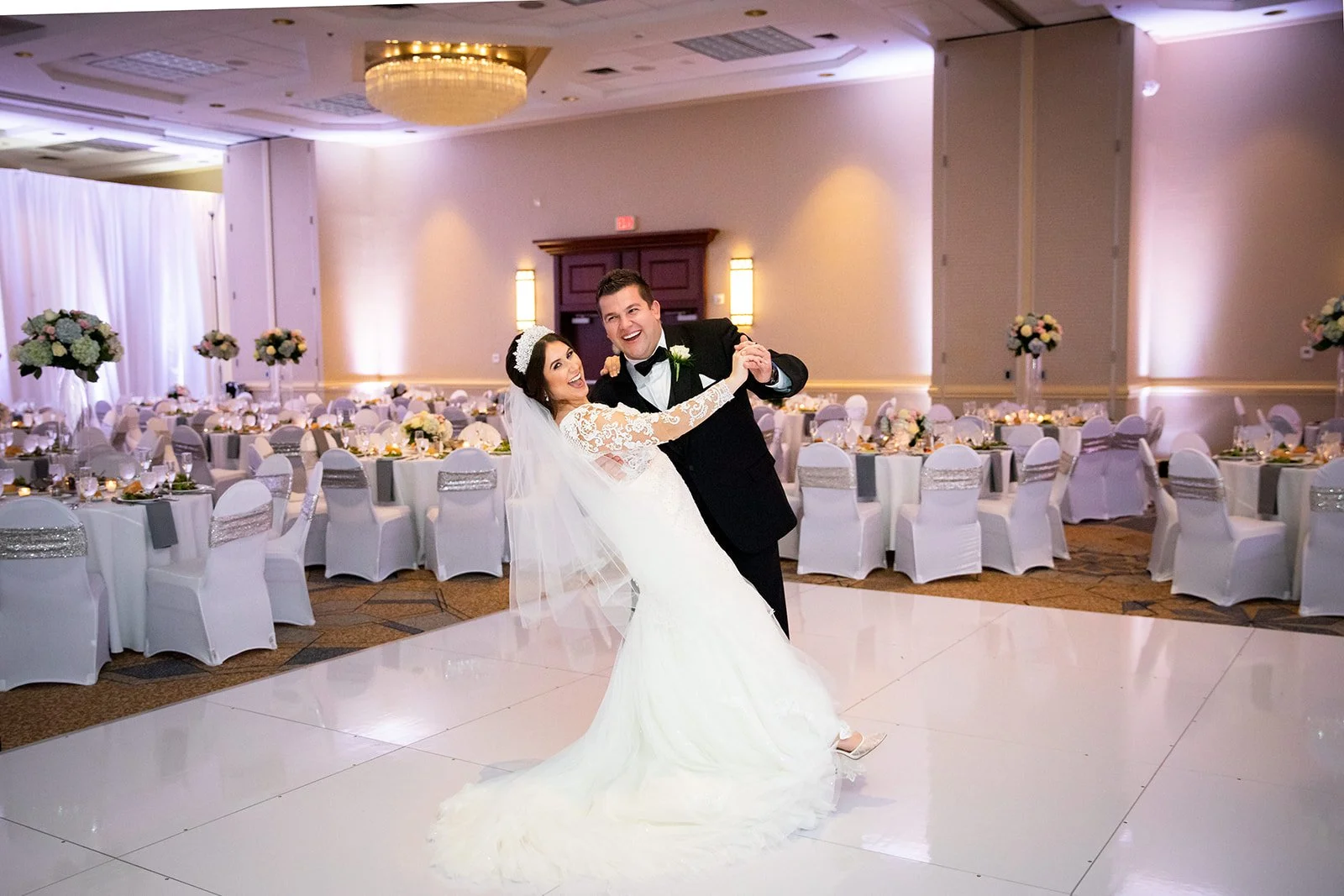 Sheraton+Station+Square+Hotel+Adam+Michaels+Photography+Pittsburgh+Wedding+Photography-6.jpg