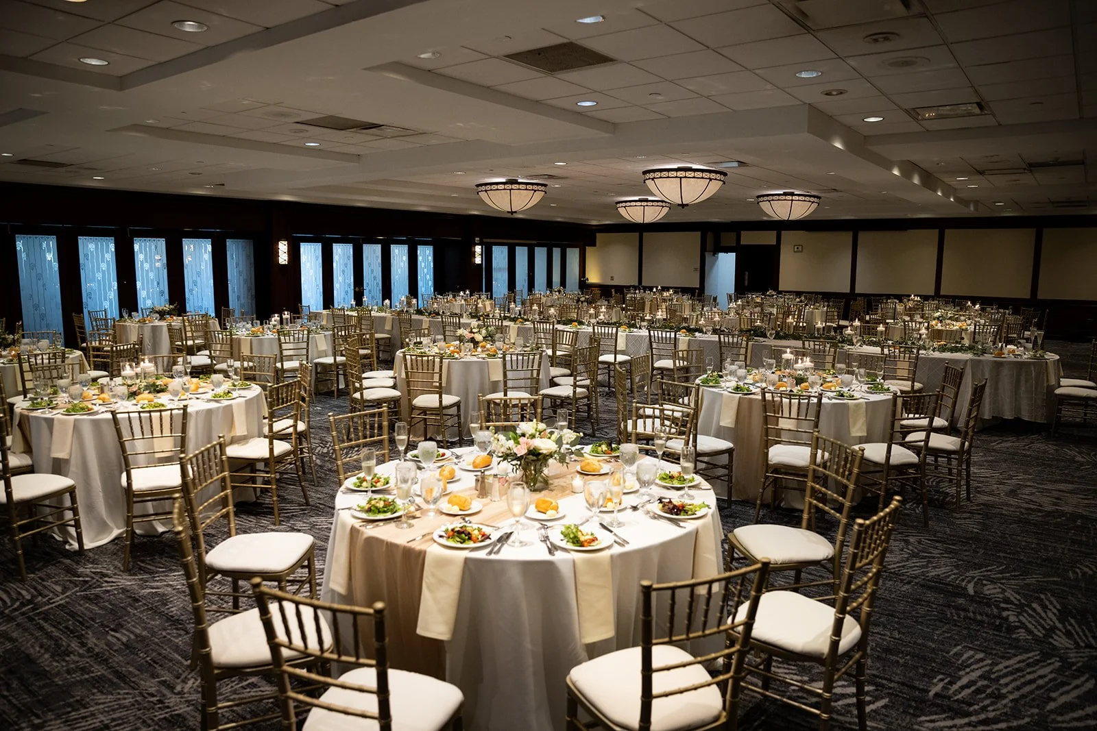 Sheraton+Station+Square+Adam+Michaels+Photography+Pittsburgh+Wedding+Photography-125.jpg