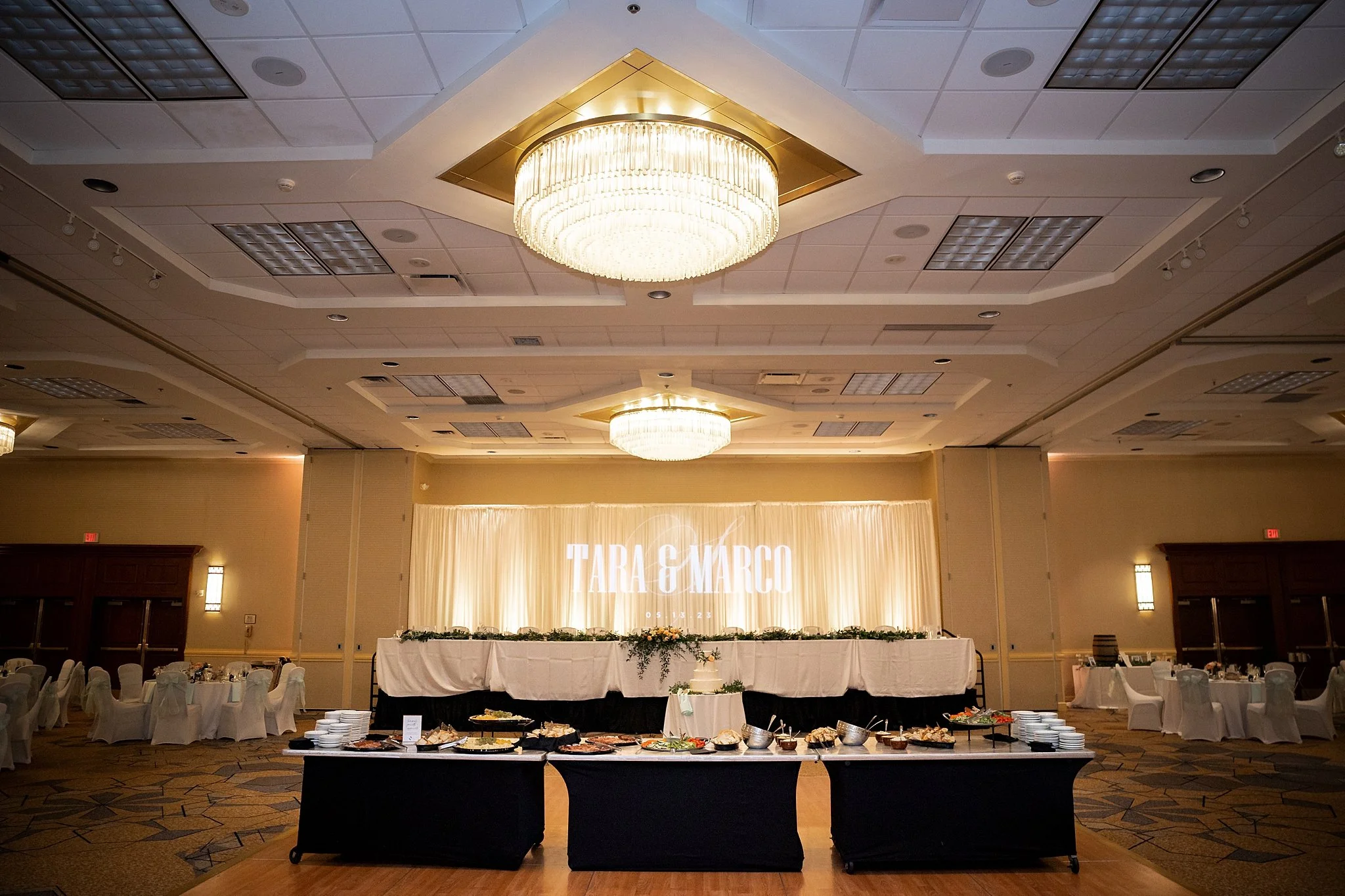 Sheraton+Station+Square+Hotel+Adam+Michaels+Photography+Pittsburgh+Wedding+Photography_0981.jpg