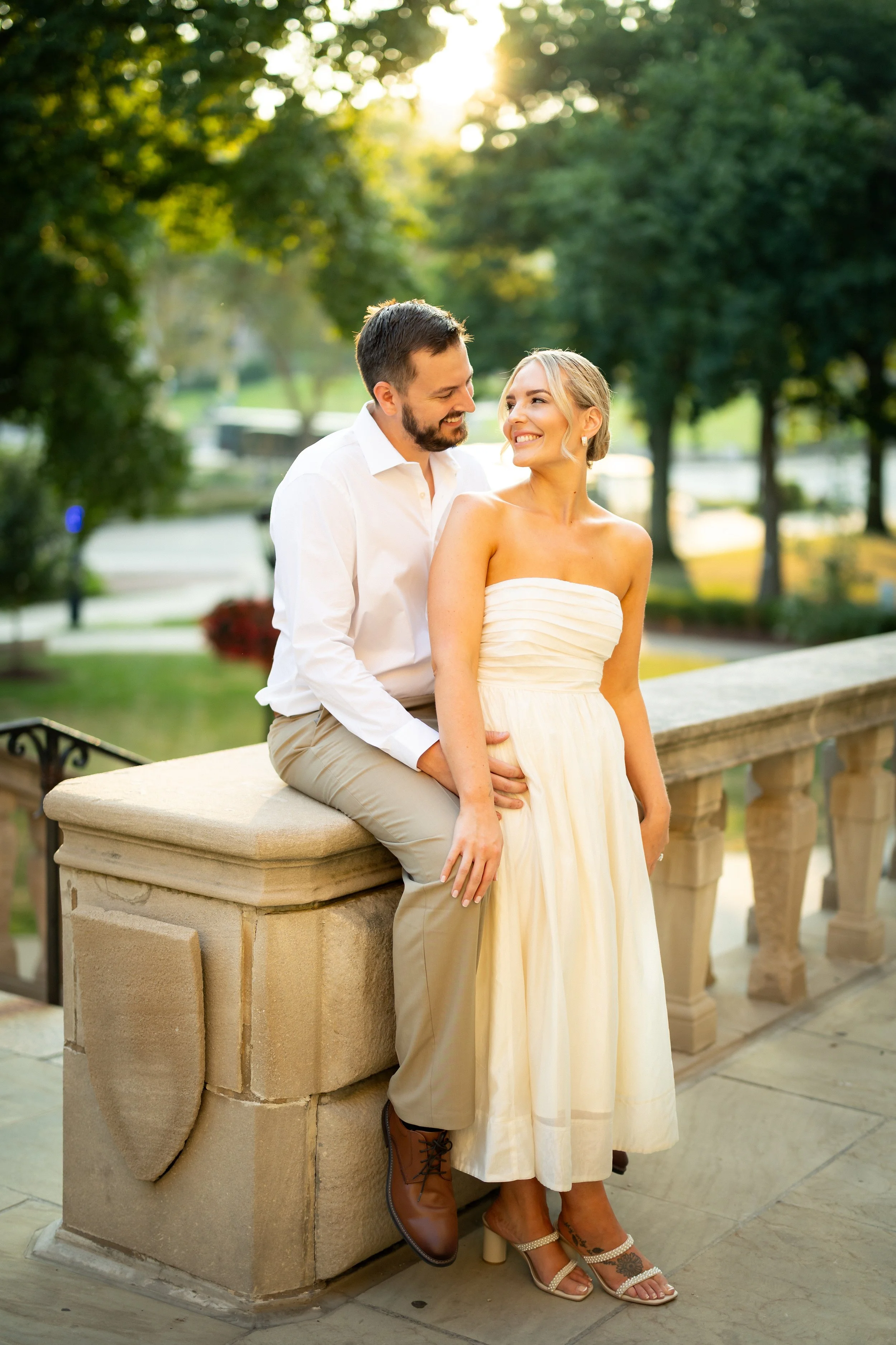 Cathedral of Learning Engagement Pictures-41.jpg