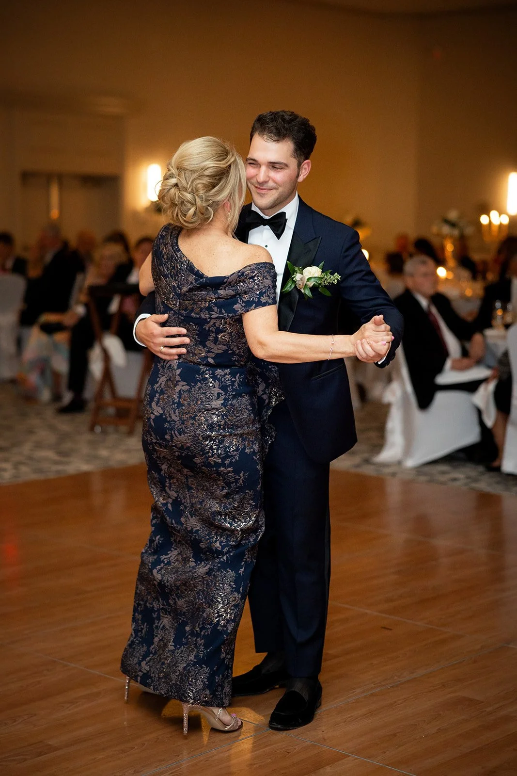 Sheraton+Station+Square+Adam+Michaels+Photography+Pittsburgh+Wedding+Photography-142.jpg