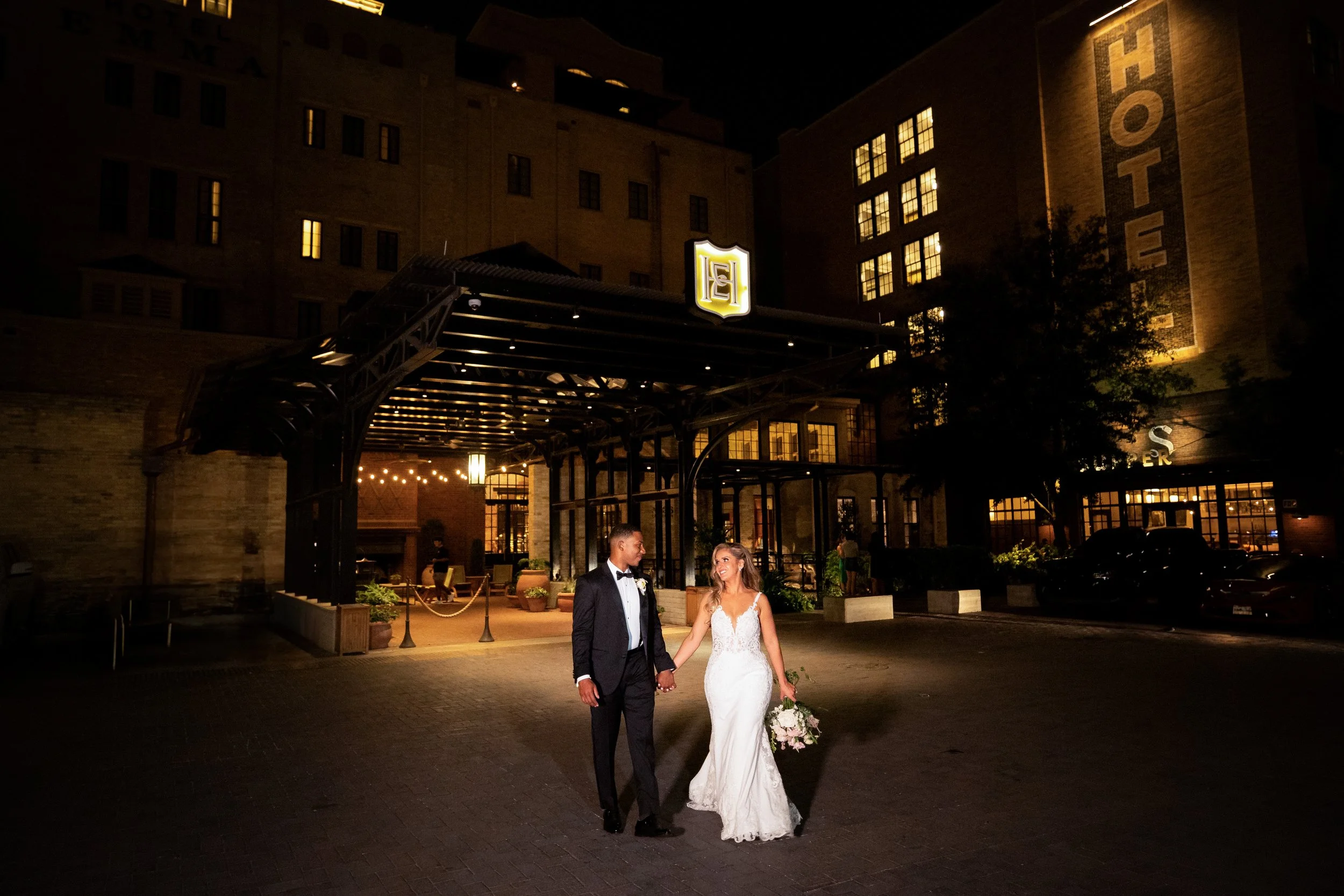 Hotel+Emma+San+Antonio+Texas+Wedding+Photography+Adam+Michaels+Photography+Pittsburgh+Wedding+Photography-173.jpg