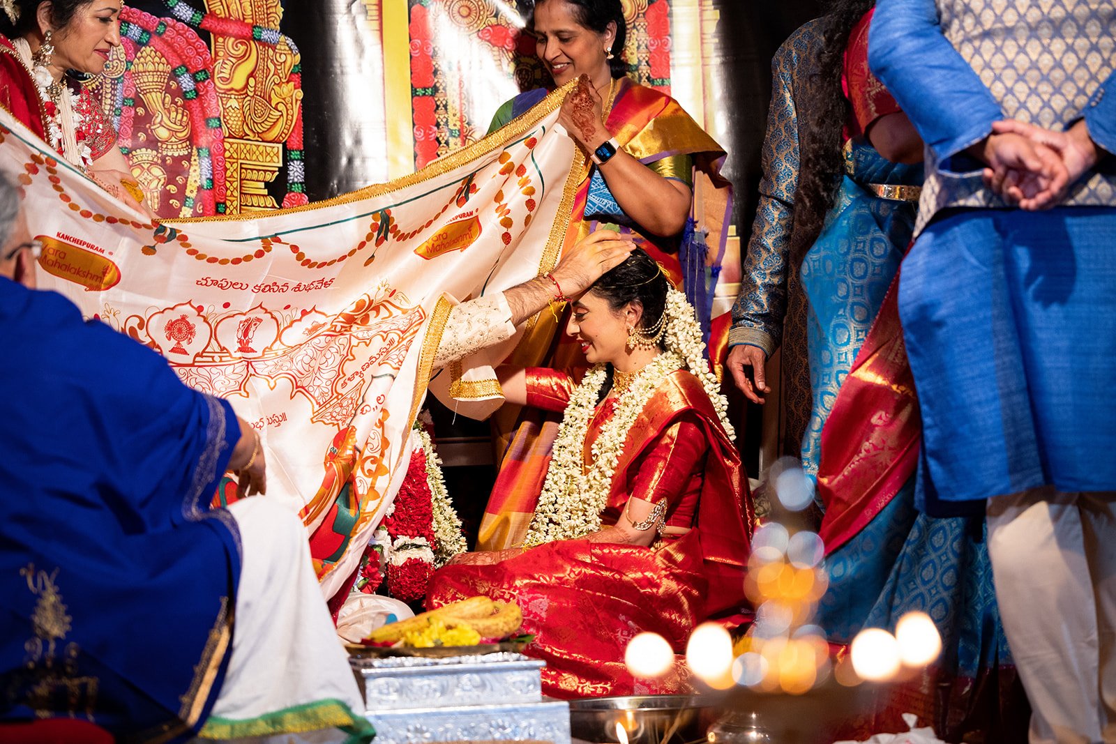 South+Asian+Indian+Wedding+Ceremony+Varmal+Saptapadi+Jaimala+Adam+Michaels+Photography+Pittsburgh+Wedding+Photography-13.jpg