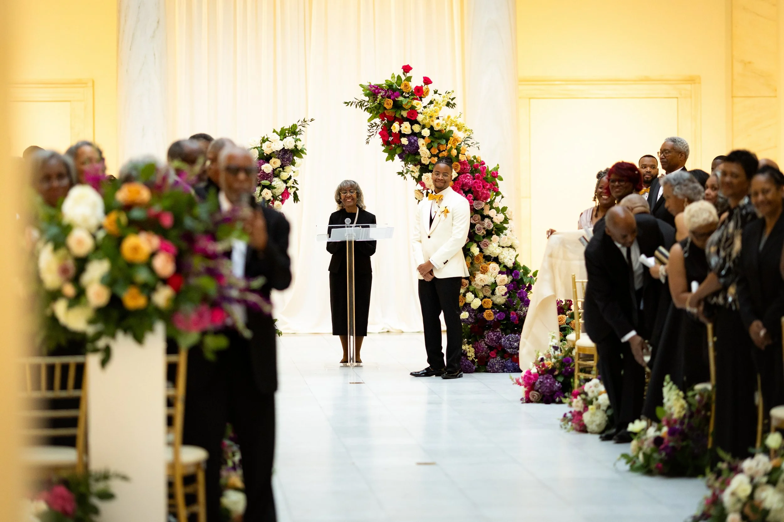 Hall of Sculpture Ceremony Wedding Pictures-53.jpg