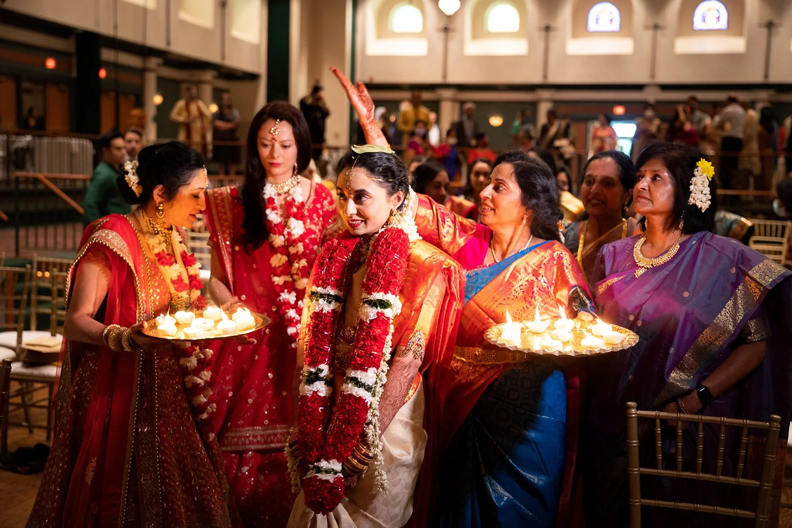 South+Asian+Indian+Wedding+Ceremony+Varmal+Saptapadi+Jaimala+Adam+Michaels+Photography+Pittsburgh+Wedding+Photography-21.jpg