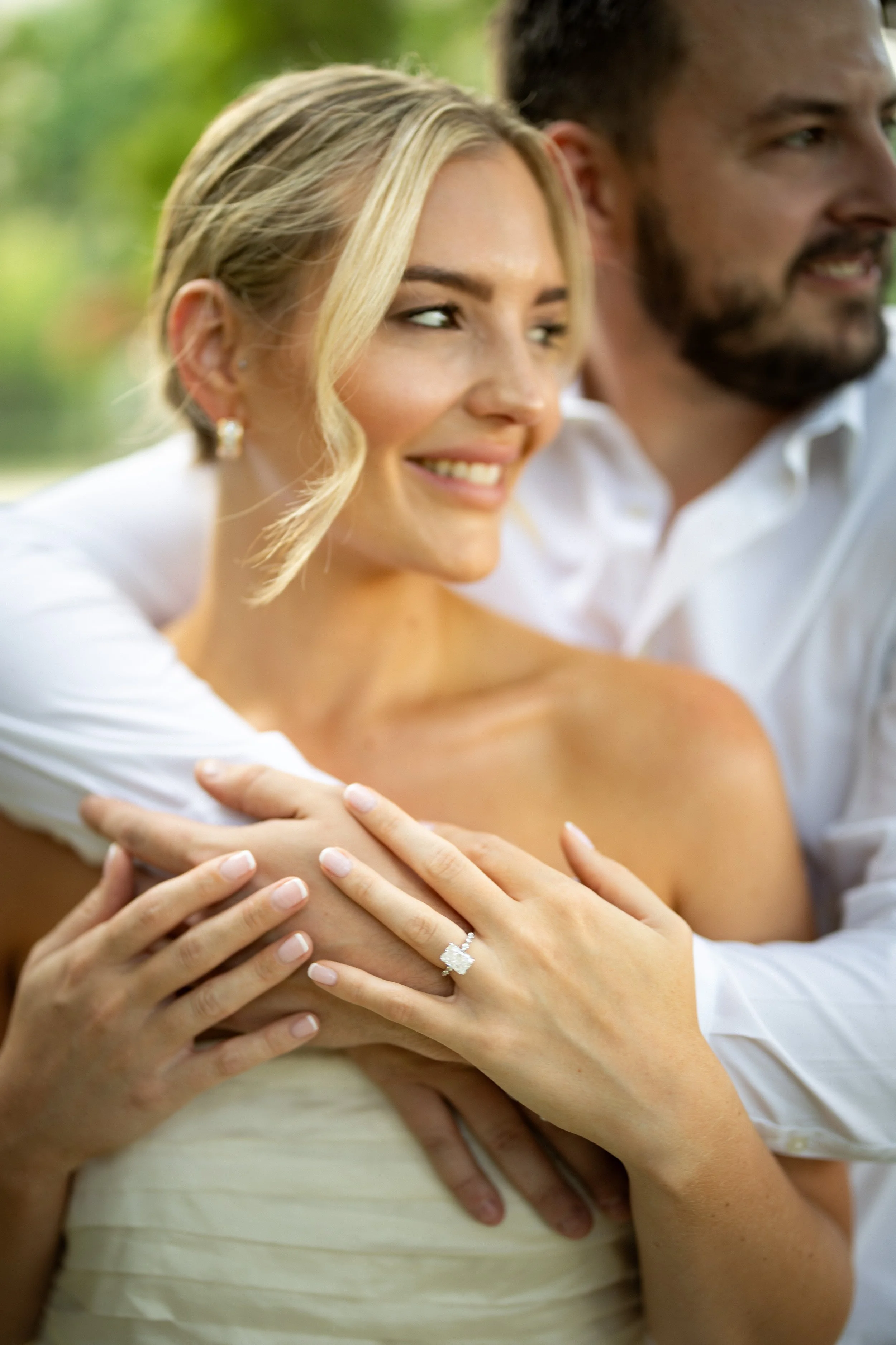 Cathedral of Learning Engagement Pictures-31.jpg