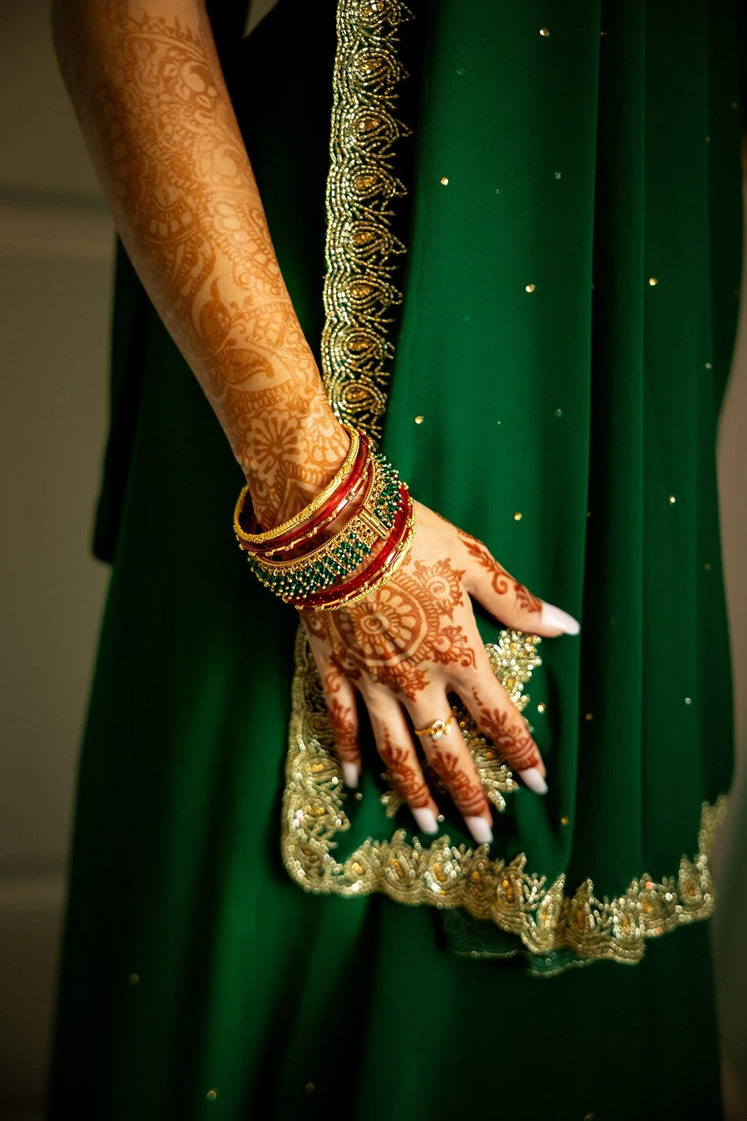 Mehendi+South+Asian+Indian+Wedding+Ceremony+Adam+Michaels+Photography+Pittsburgh+Wedding+Photography-8.jpg