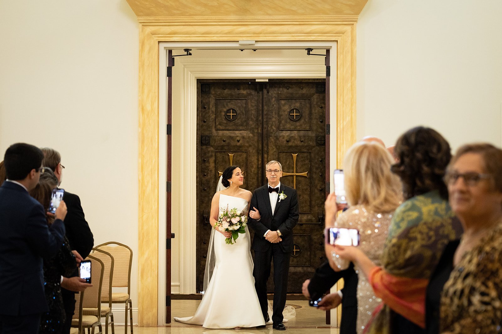 Greek+Orthodox+Serbian+Orthodox+Ukranian+Orthodox+Wedding+Adam+Michaels+Photography+Pittsburgh+Wedding+Photography-187.jpg