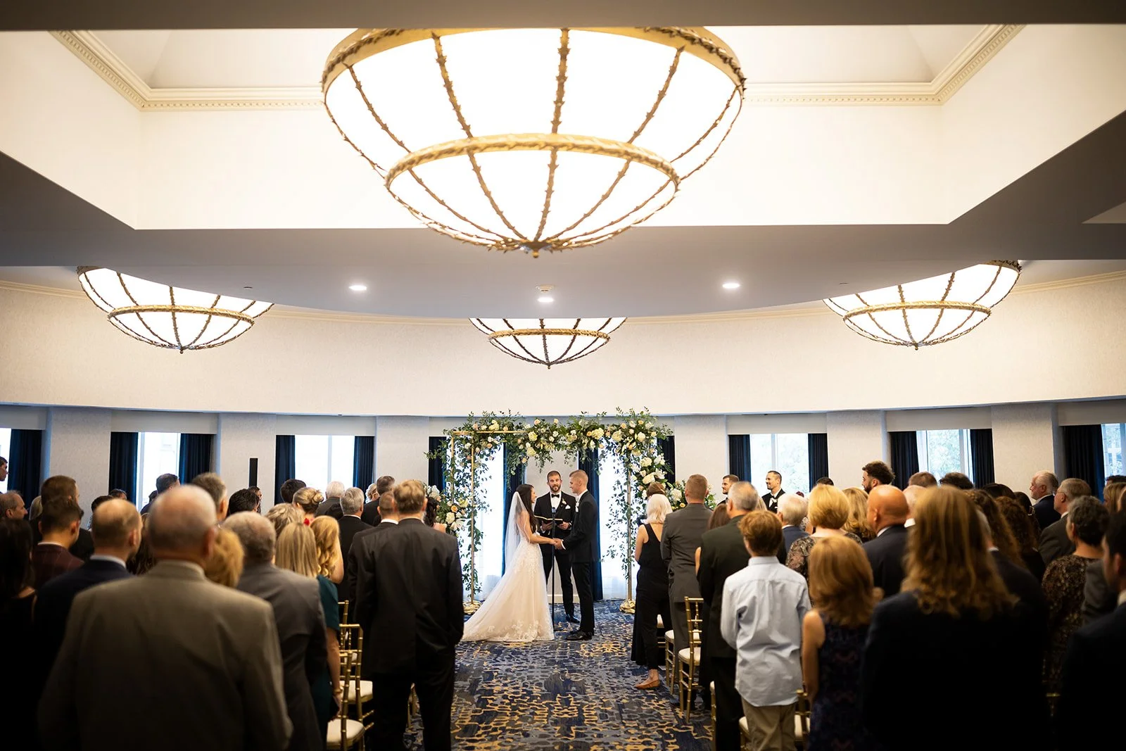 The+Crowne+Plaza+at+Playhouse+Square+Cleveland+Ohio+Wedding+Photography+Adam+Michaels+Photography+Pittsburgh+Wedding+Photography-40.jpg