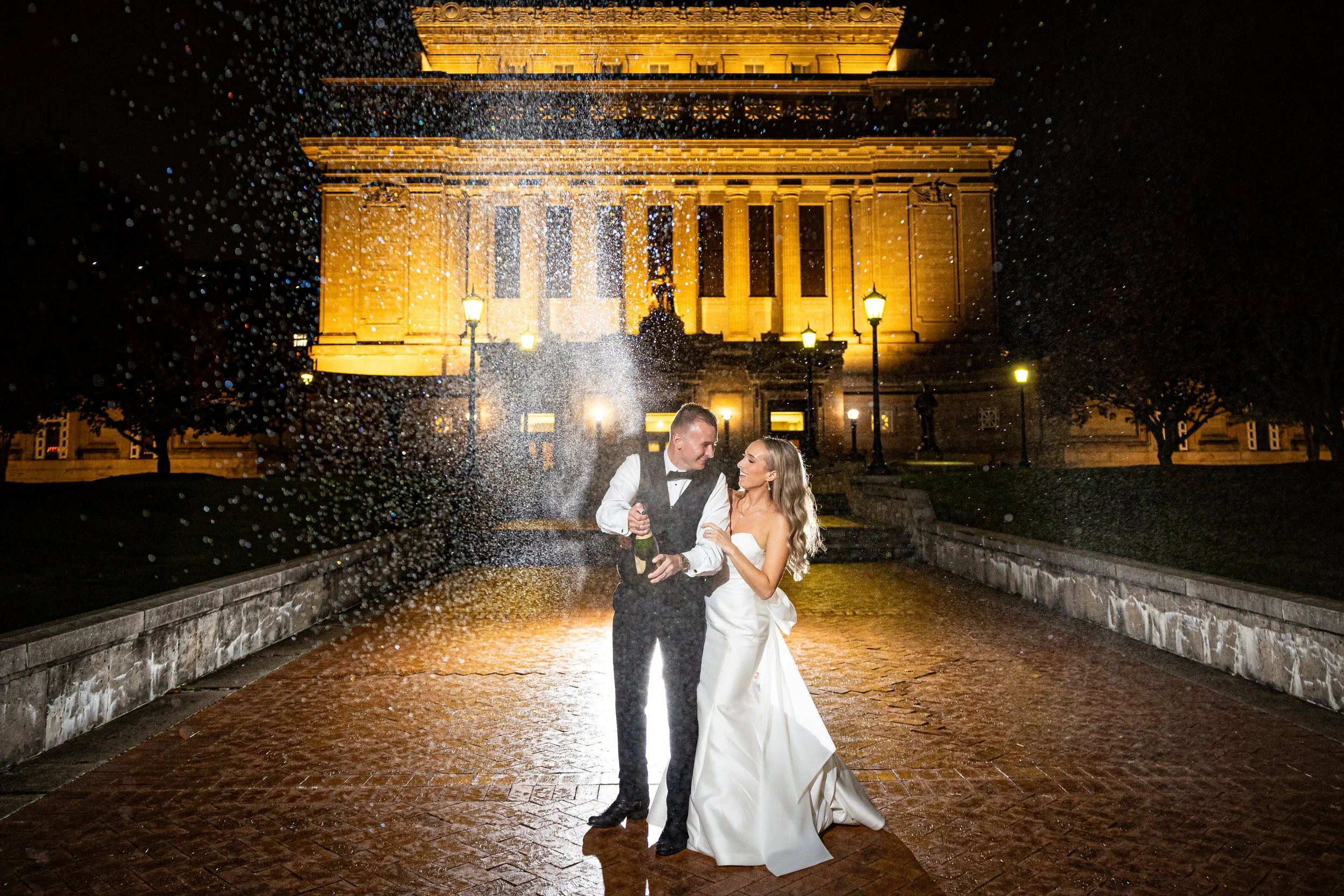 Soldiers+and+Sailors+Memorial+Hall+and+Museum+Adam+Michaels+Photography+Pittsburgh+Wedding+Photography-142.jpg