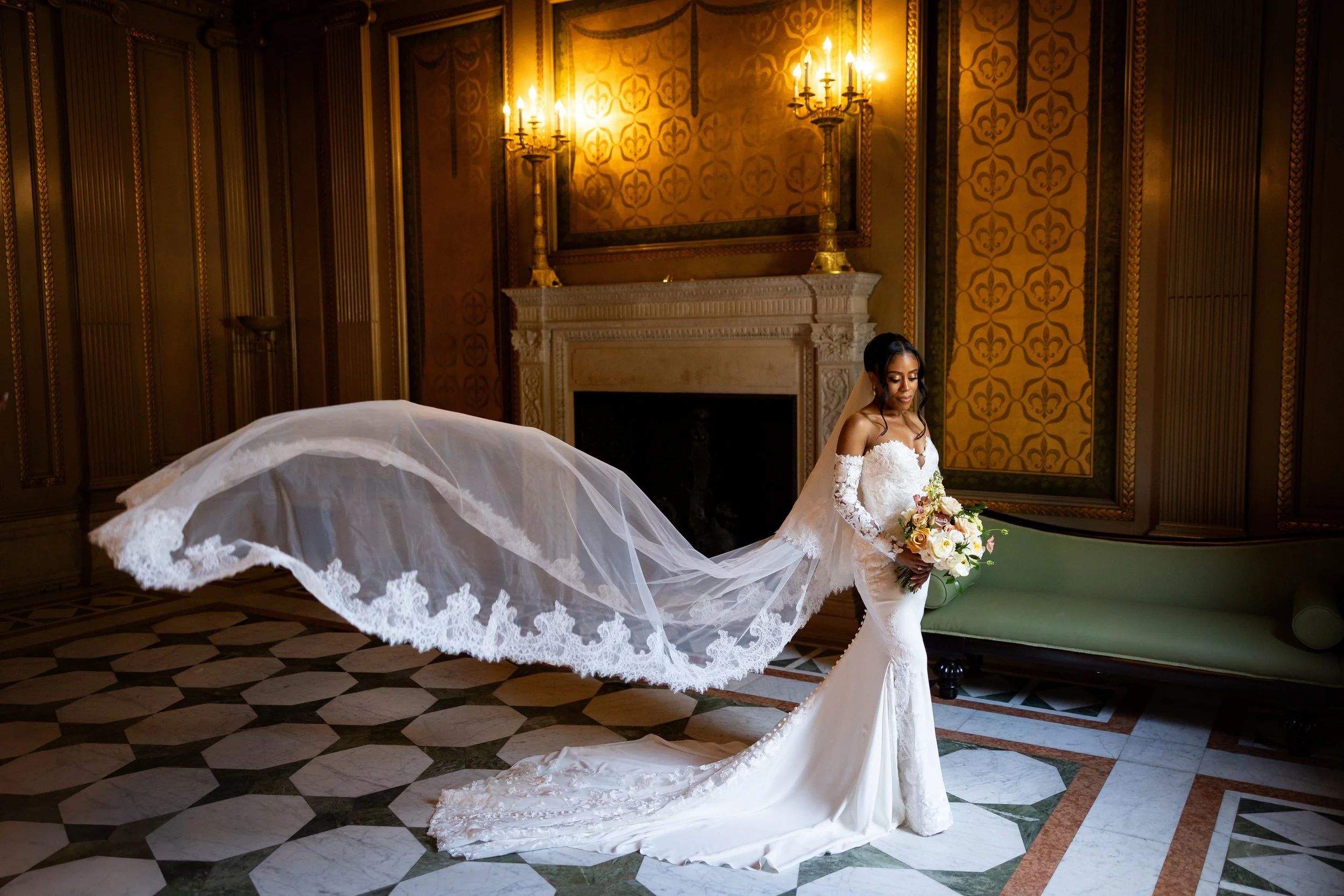 Carnegie Museum Wedding Pictures-23.jpg