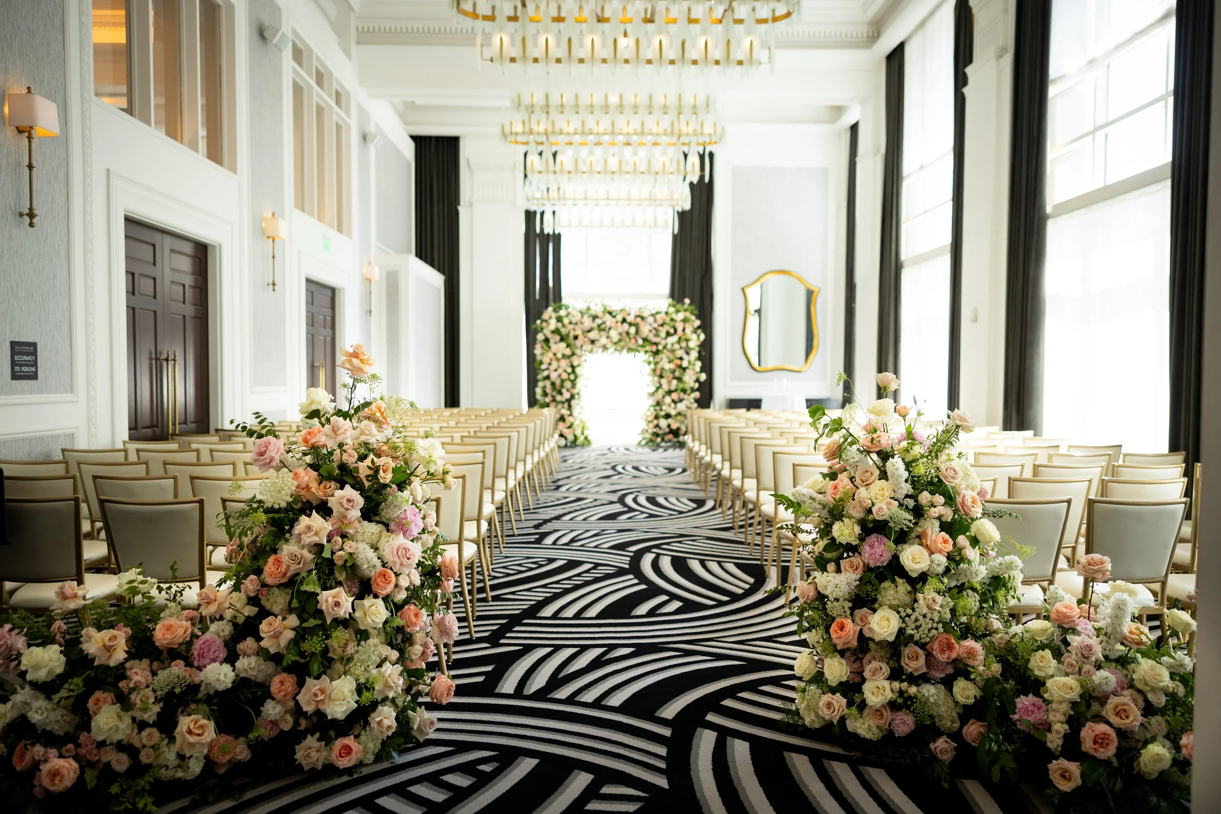 Kimpton+Hotel+Monaco+Pittsburgh+Adam+Michaels+Photography+Pittsburgh+Wedding+Photography-72.jpg