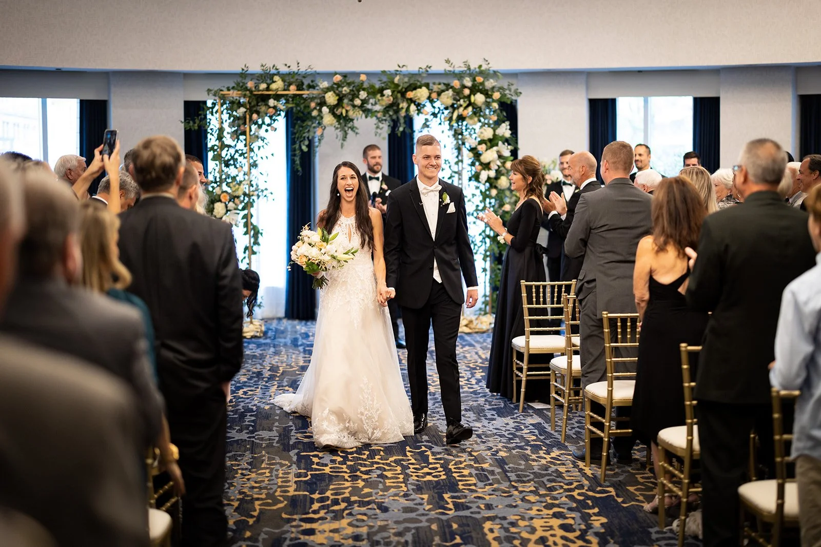 The+Crowne+Plaza+at+Playhouse+Square+Cleveland+Ohio+Wedding+Photography+Adam+Michaels+Photography+Pittsburgh+Wedding+Photography-44.jpg