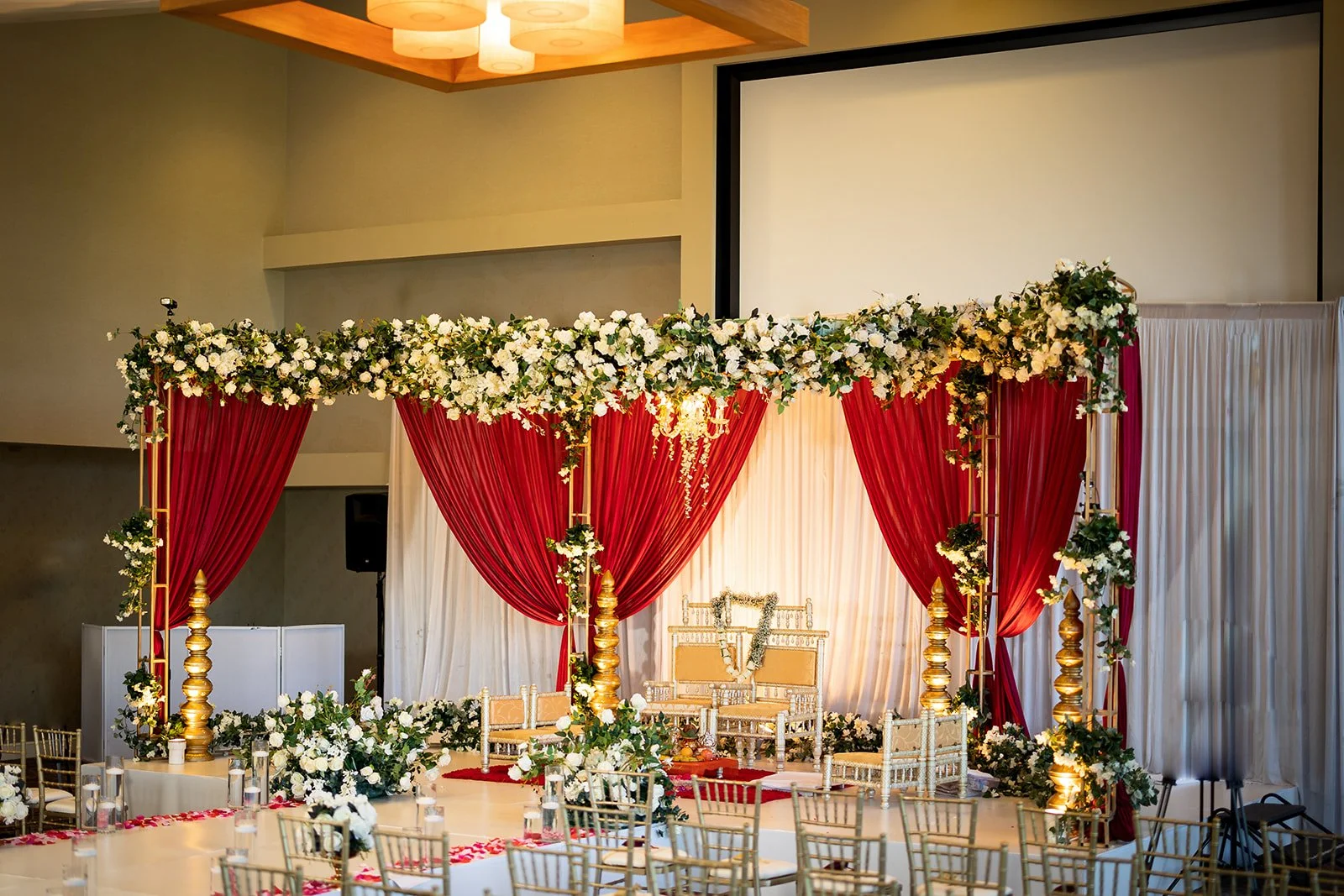 Mandap+South+Asian+Indian+Wedding+Adam+Michaels+Photography+Pittsburgh+Wedding+Photography-12.jpg