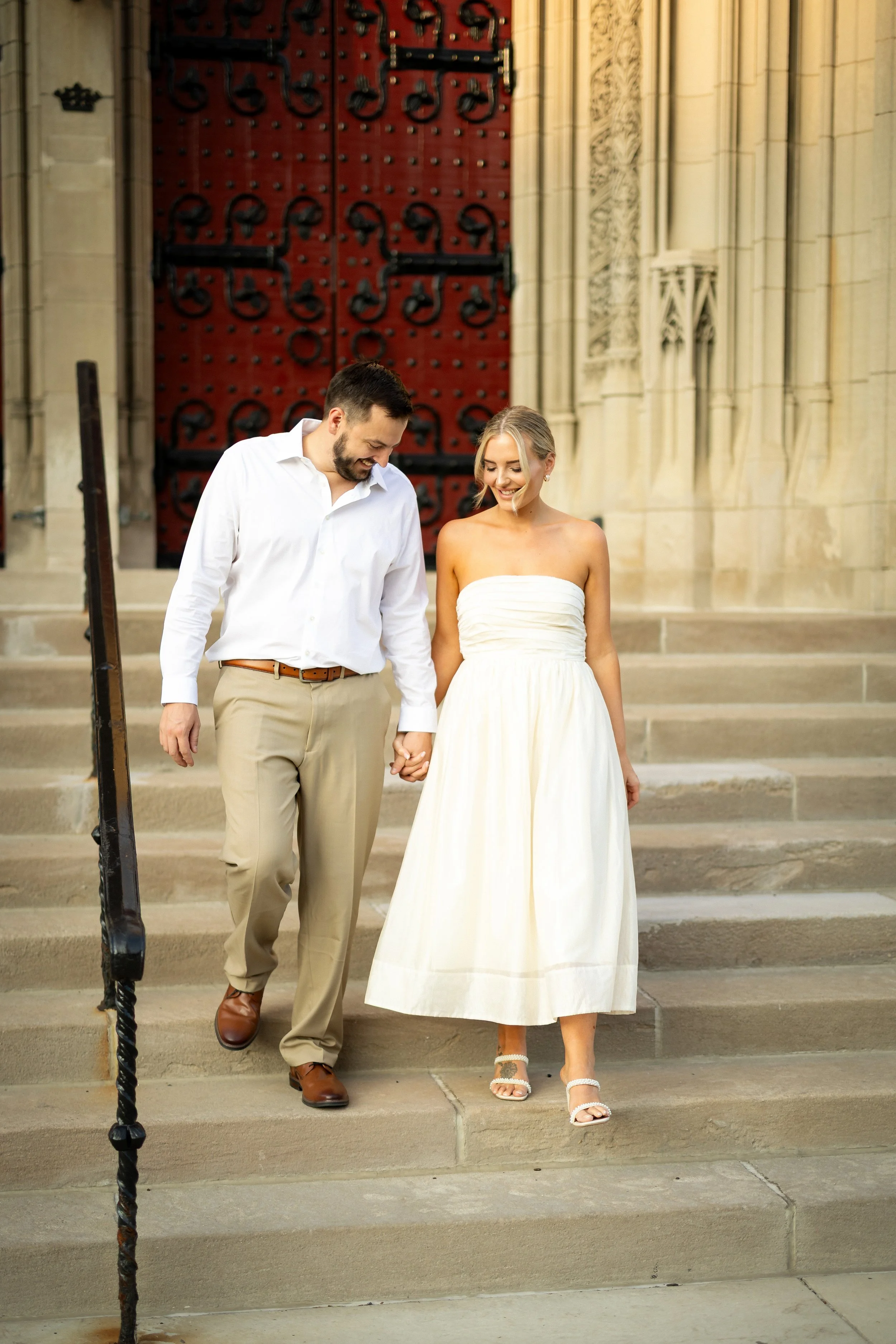Cathedral of Learning Engagement Pictures-22.jpg