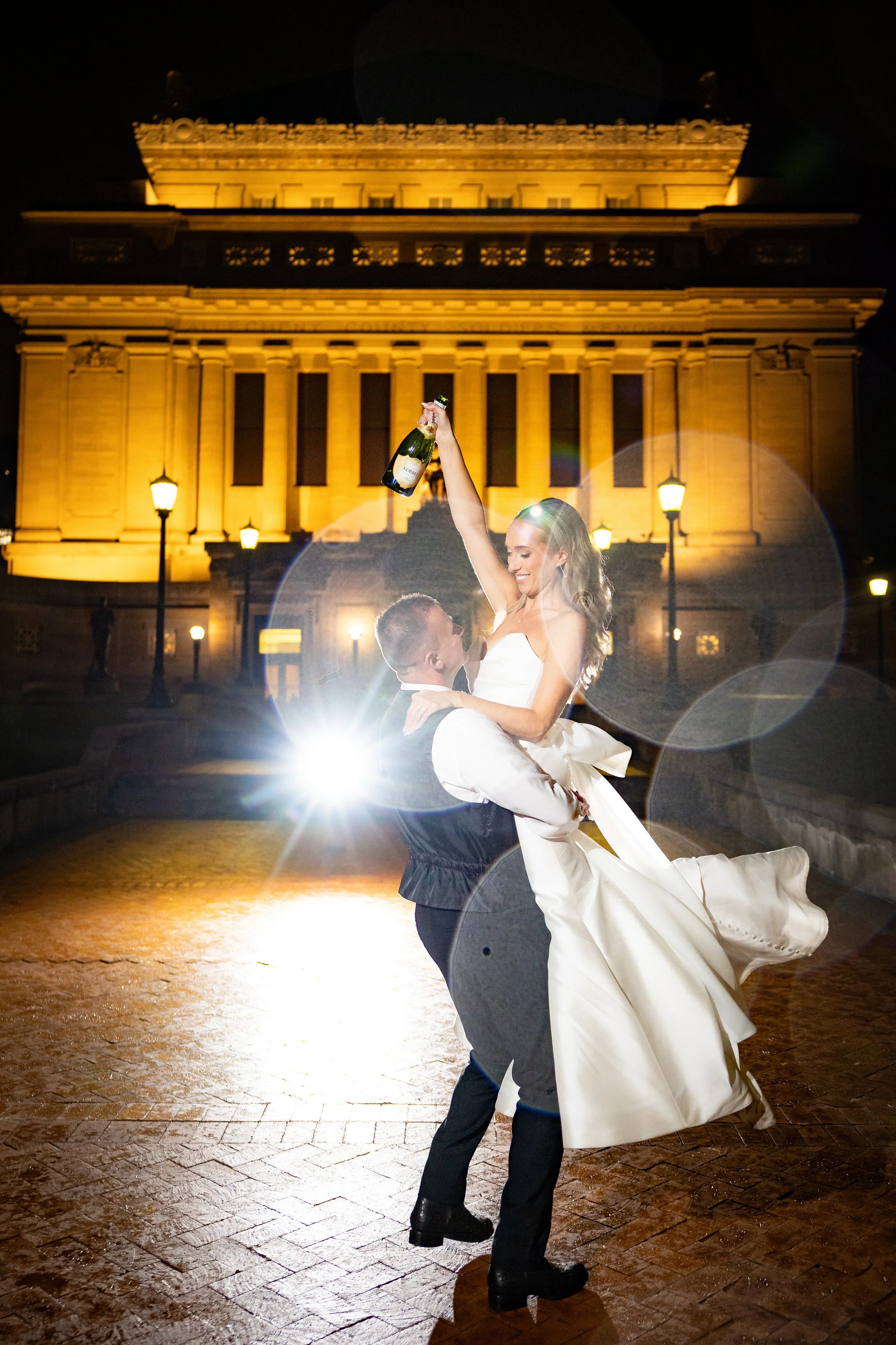 Soldiers+and+Sailors+Memorial+Hall+and+Museum+Adam+Michaels+Photography+Pittsburgh+Wedding+Photography-144.jpg