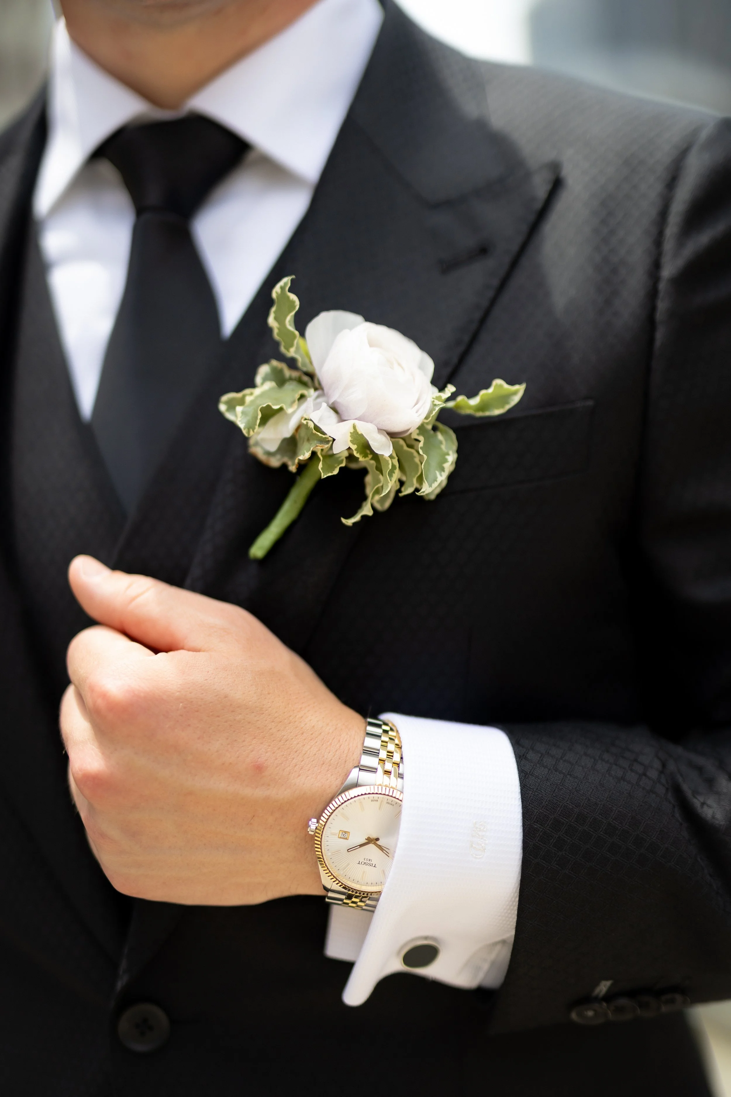 Hotel Monaco Floral Wedding-11.jpg