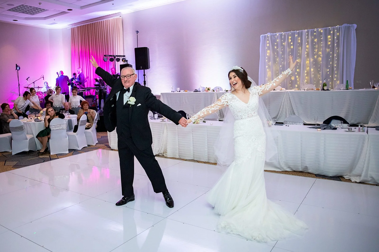 Sheraton+Station+Square+Adam+Michaels+Photography+Pittsburgh+Wedding+Photography-5.jpg